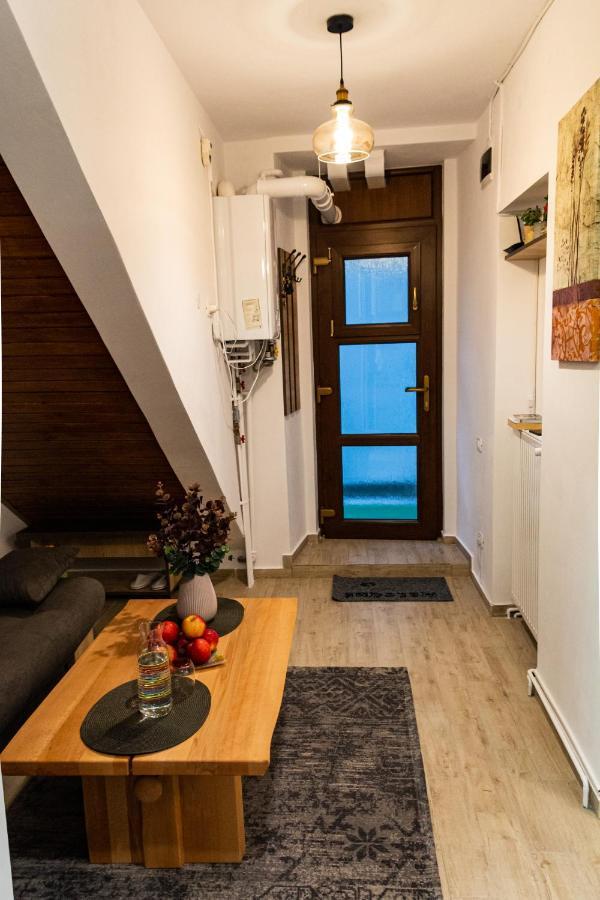 Studio Aries Postavarului Braşov Exterior foto